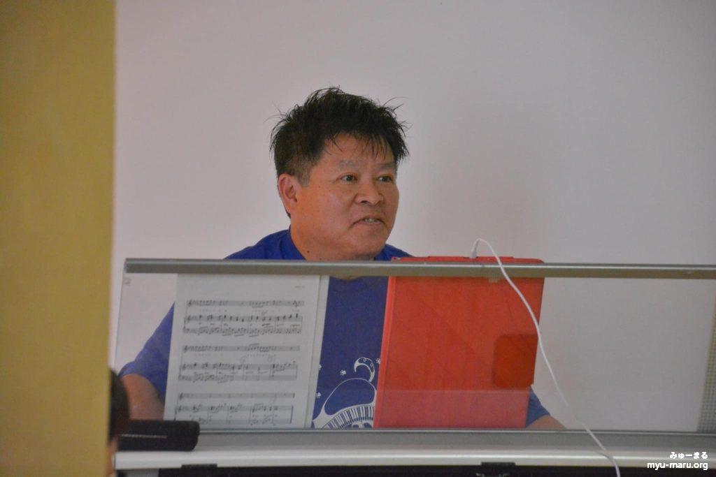 みゅーまる、橘光一