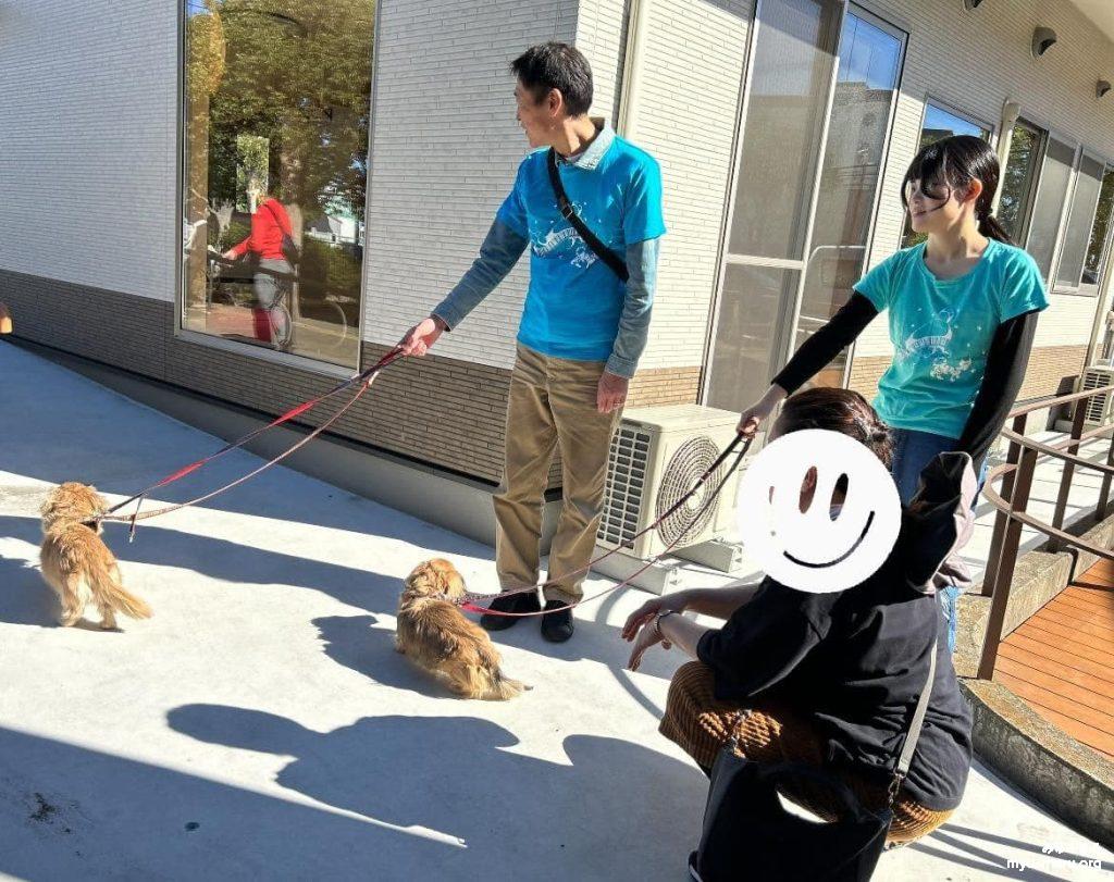 みゅーまるスタッフとセラピーアニマル